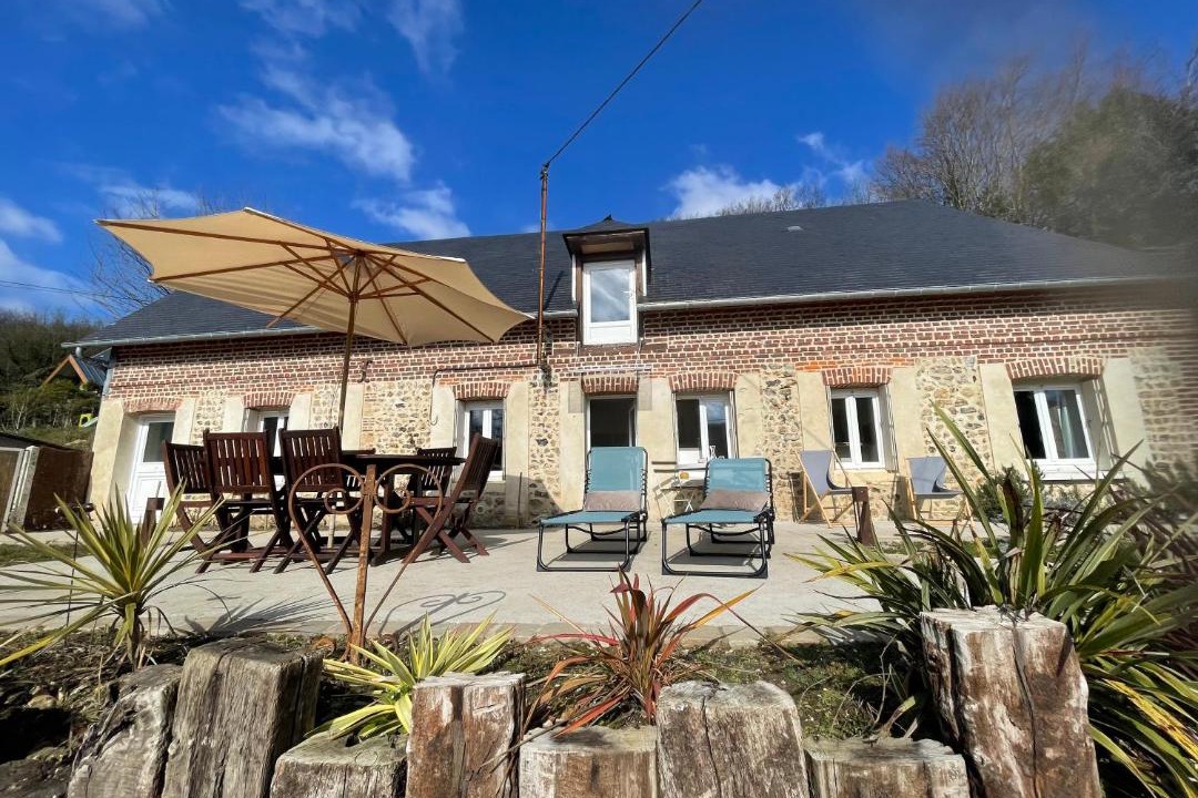 Photo of Others in Valmont