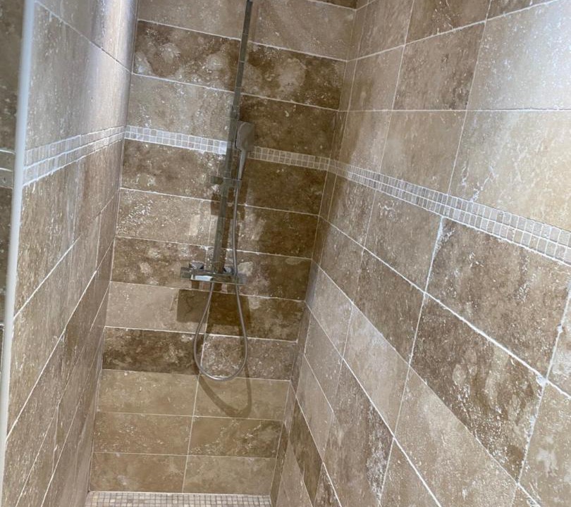 Photo of Bathroom in Fresnicourt-le-Dolmen