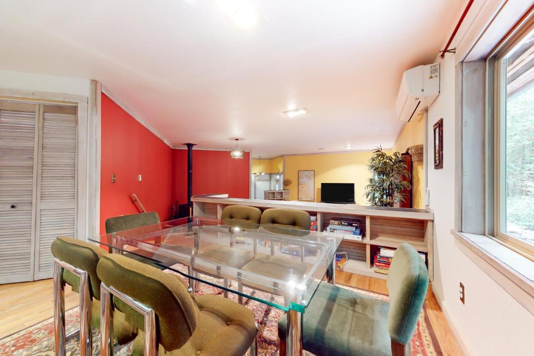 Photo of Others in Burley