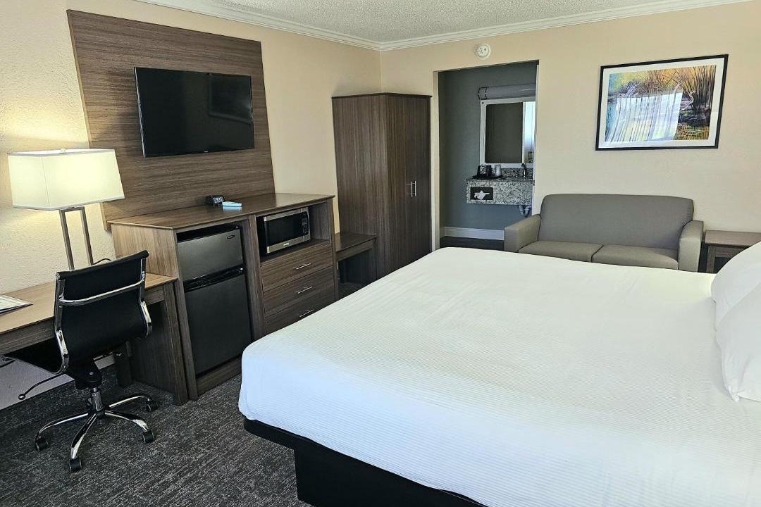 Photo of Bedroom in Downtown Zephyrhills