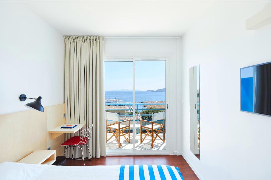 Photo of Bedroom in Le Lavandou