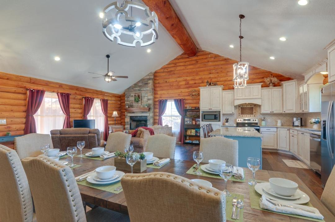 Photo of Livingroom in Kanab