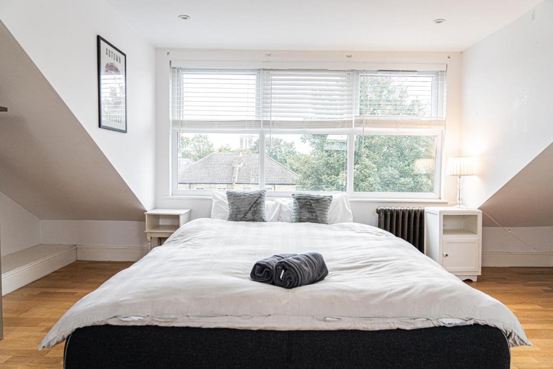 Photo of Bedroom in Hackney Downs