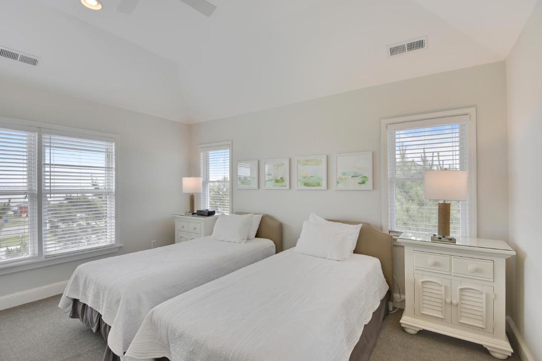 Photo of Bedroom in Duck