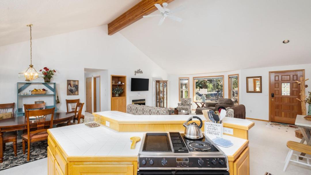 Photo of Kitchen in Sunriver