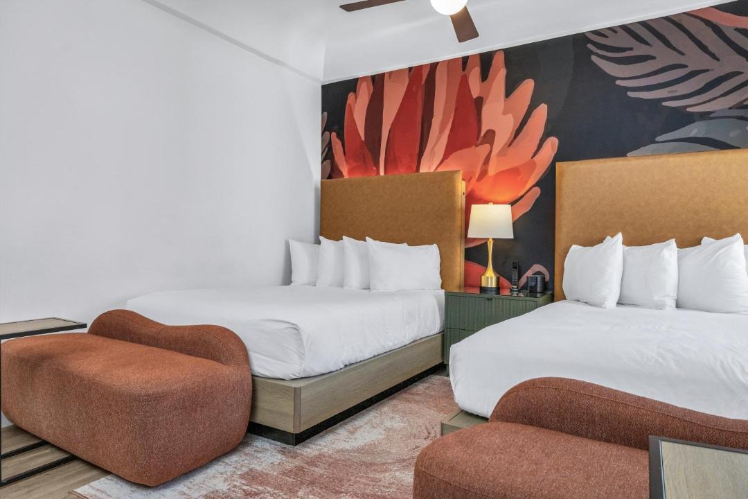 Photo of Others in Theater District