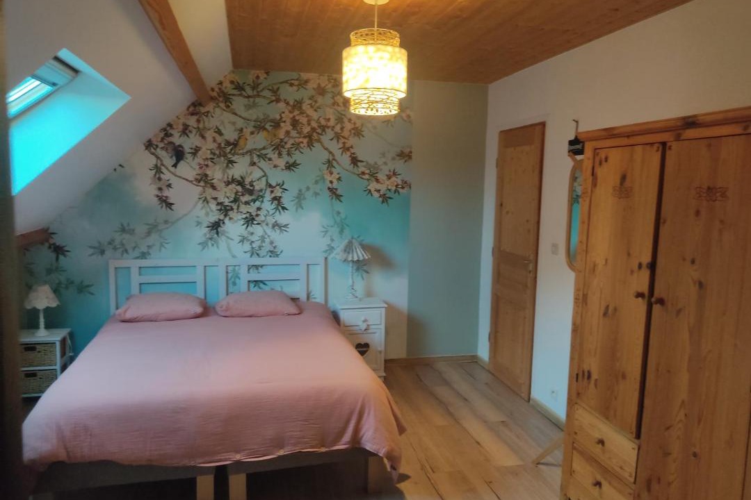 Photo of Bedroom in Alembon