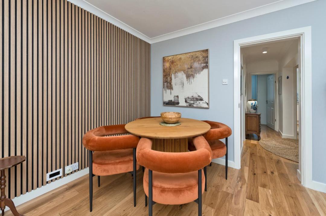 Photo of Others in Kew