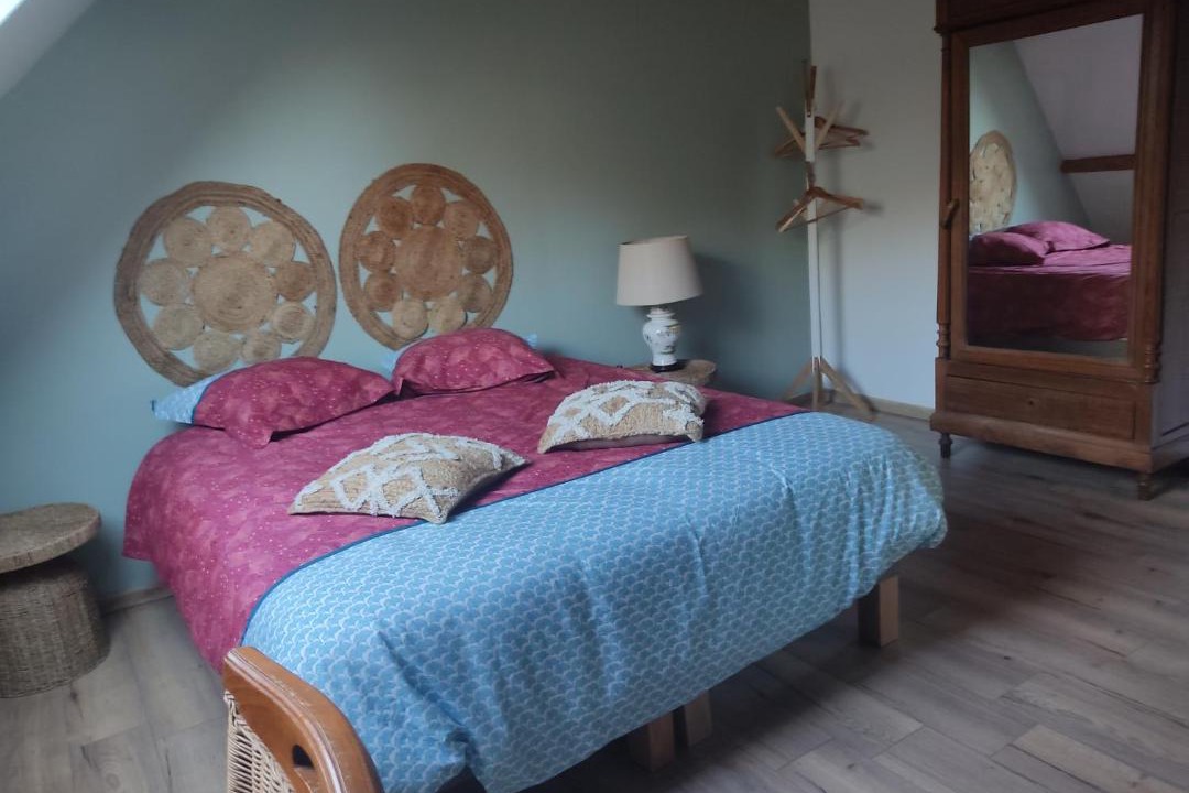 Photo of Bedroom in Alembon