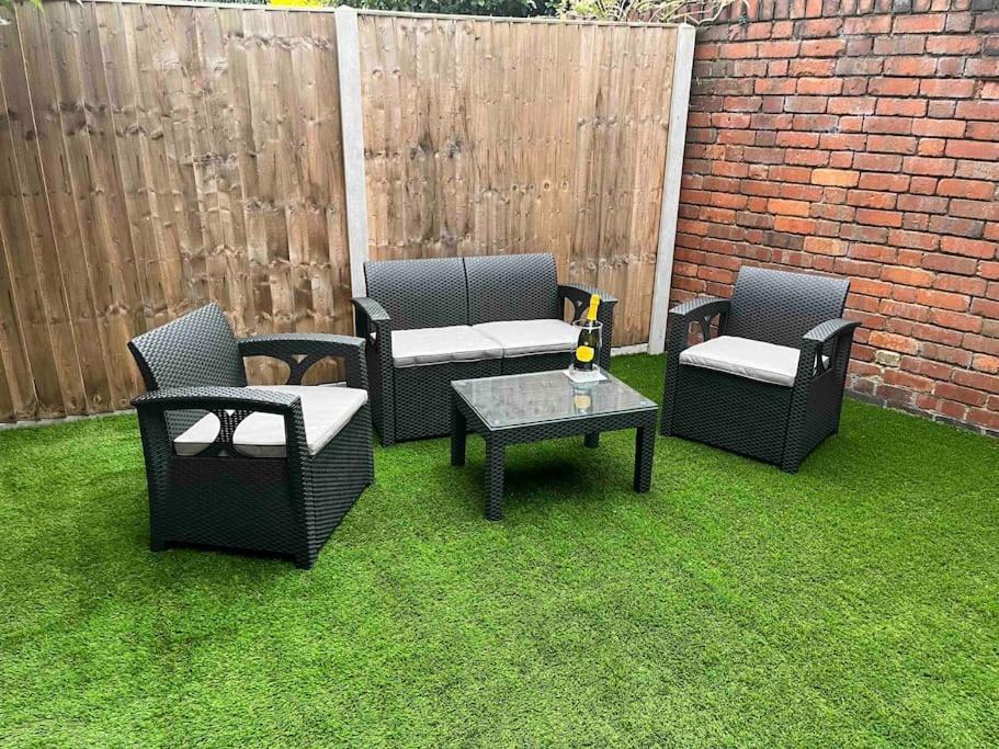 Photo of Others in Nuneaton