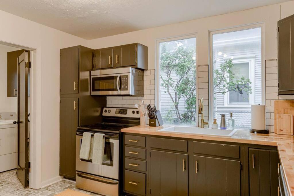 Photo of Kitchen in Bethany