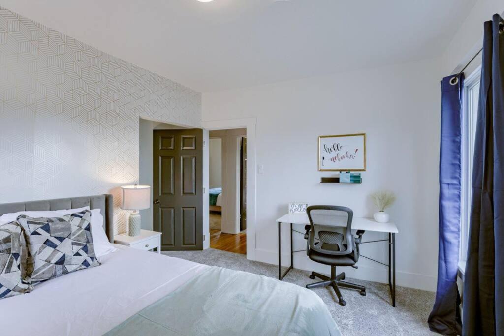 Photo of Bedroom in Bethany