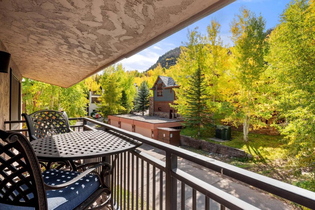 Photo of Patio Balcony in Aspen