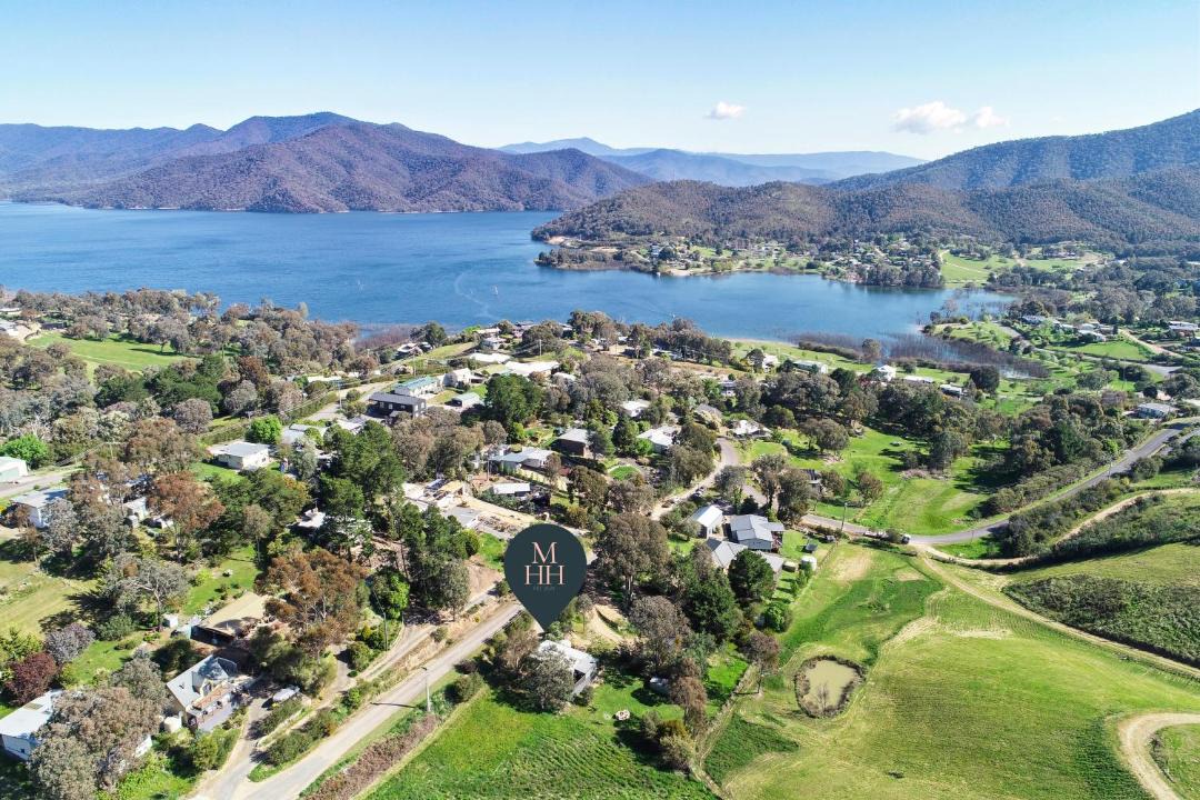 Photo of Others in Goughs Bay