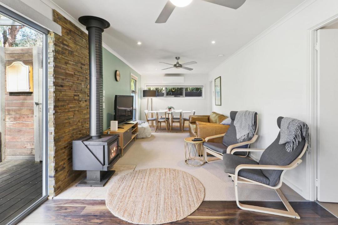 Photo of Others in Goughs Bay