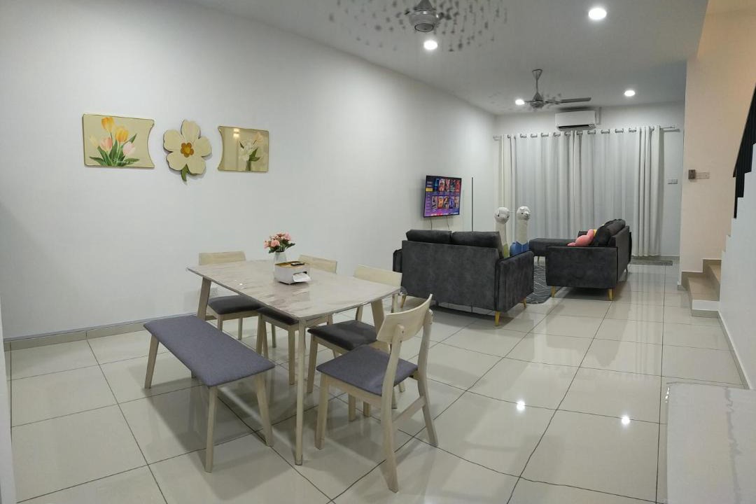 Photo of Livingroom in Tebrau
