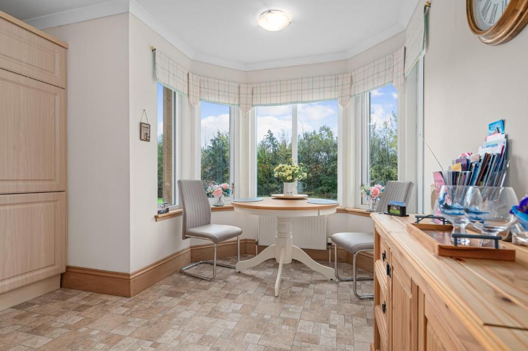 Photo of Others in Bathgate