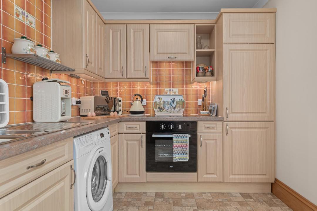 Photo of Others in Bathgate