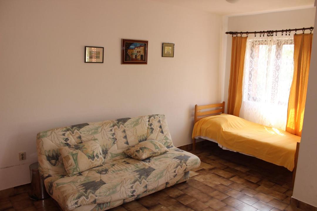 Photo of Bedroom in Sutivan