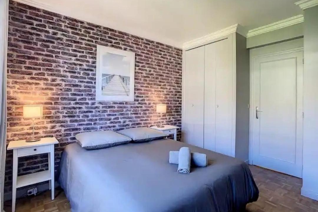 Photo of Bedroom in La Varenne Saint-Hilaire