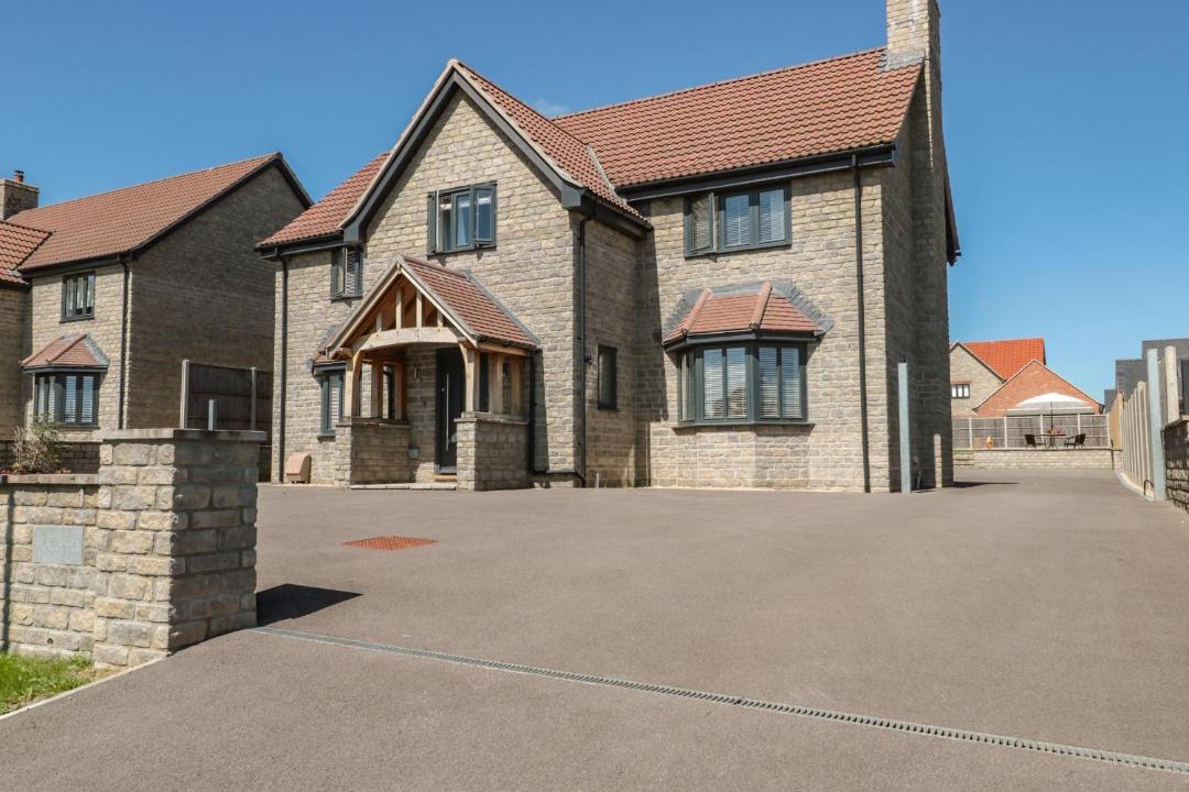 Photo of Buildings in Somerton