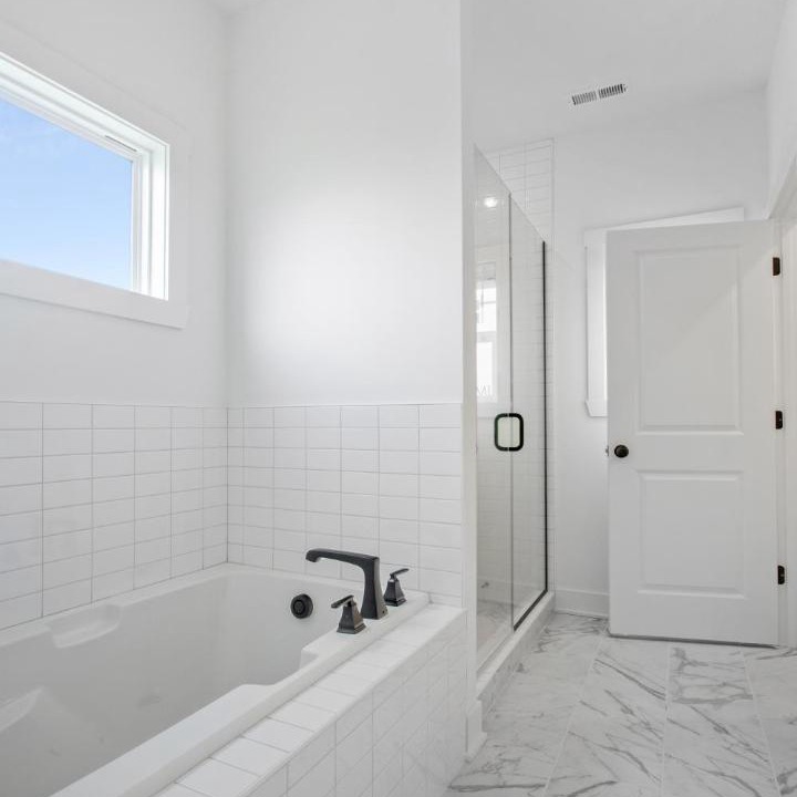 Photo of Bathroom in Speed