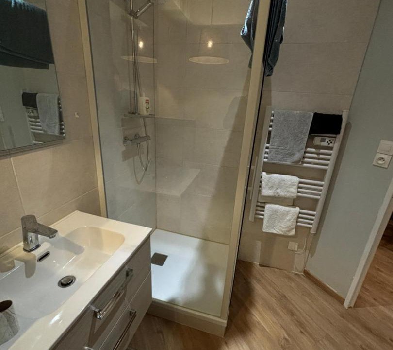 Photo of Bathroom in Le Petit-Quevilly