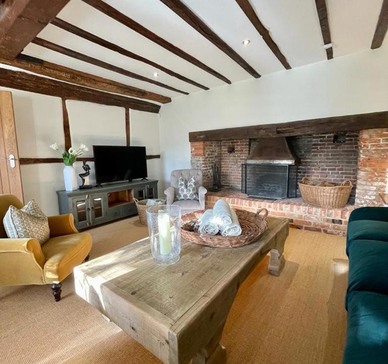 Photo of Others in Bentley