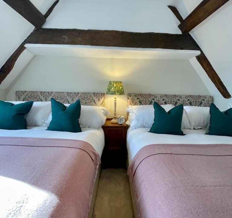 Photo of Others in Bentley