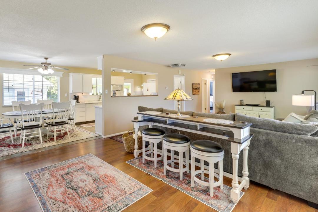 Photo of Livingroom in Clifton