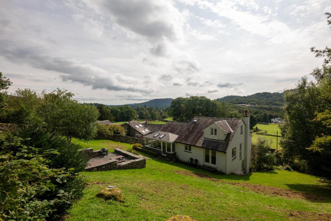 Photo of Others in Chapel Stile