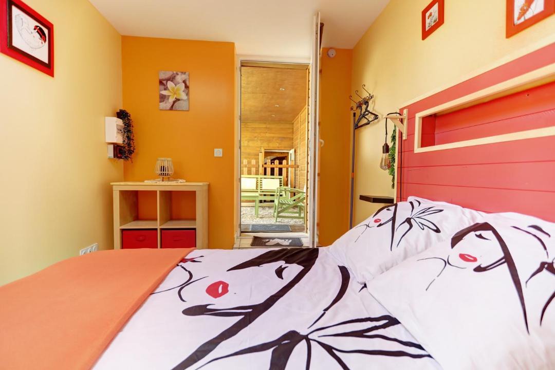 Photo of Others in Acy