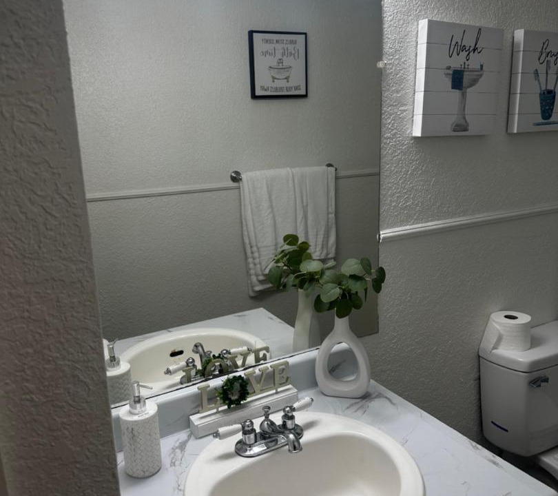 Photo of Bathroom in Eagle Pass