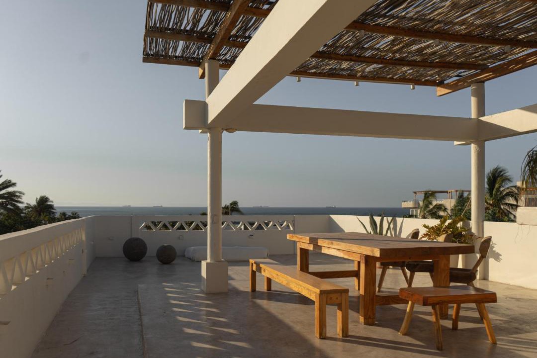 Photo of Others in Esterito