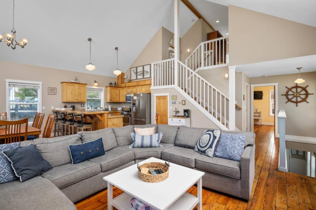 Photo of Livingroom in Roads End