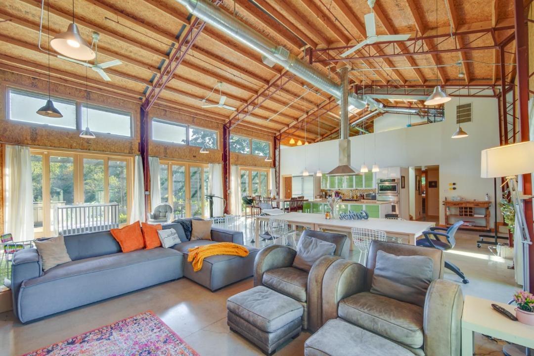 Photo of Livingroom in Libertyville