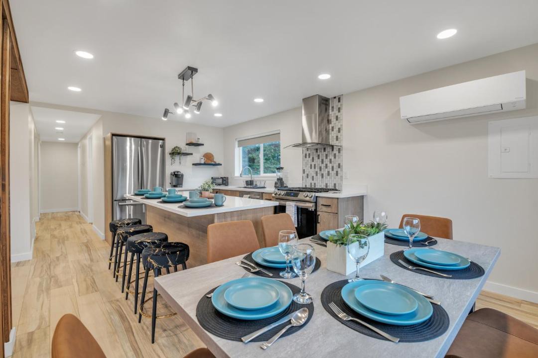 Photo of Livingroom in Tukwila