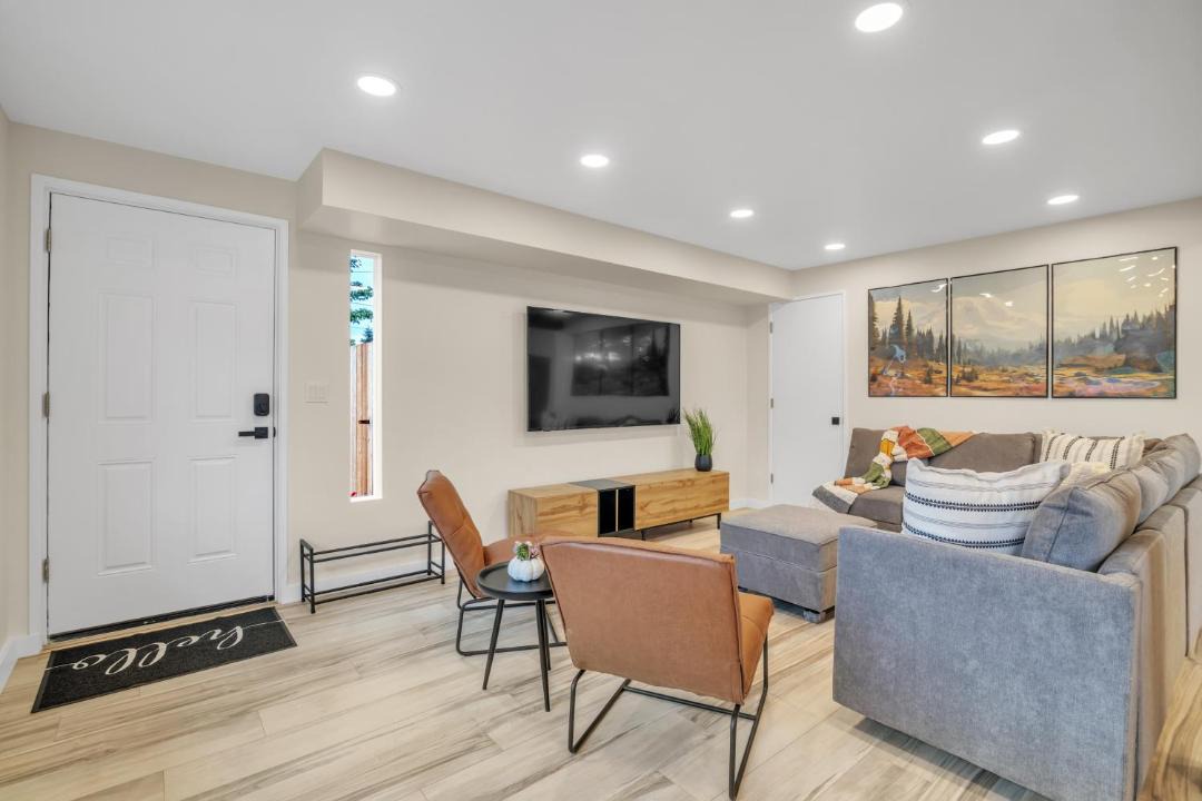 Photo of Livingroom in Tukwila