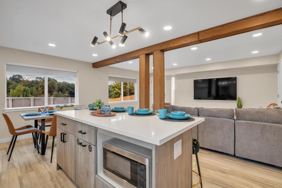 Photo of Others in Tukwila