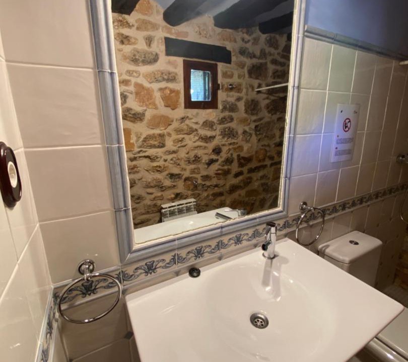 Photo of Bathroom in Penarroya de Tastavins