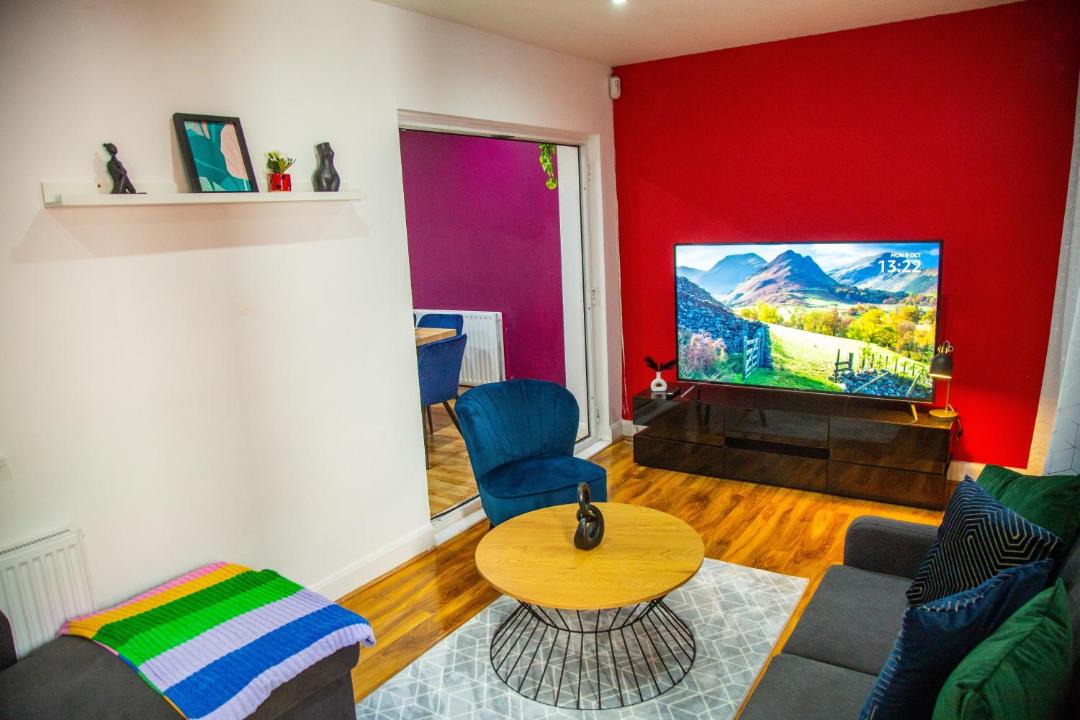 Photo of Others in Five Oak Green