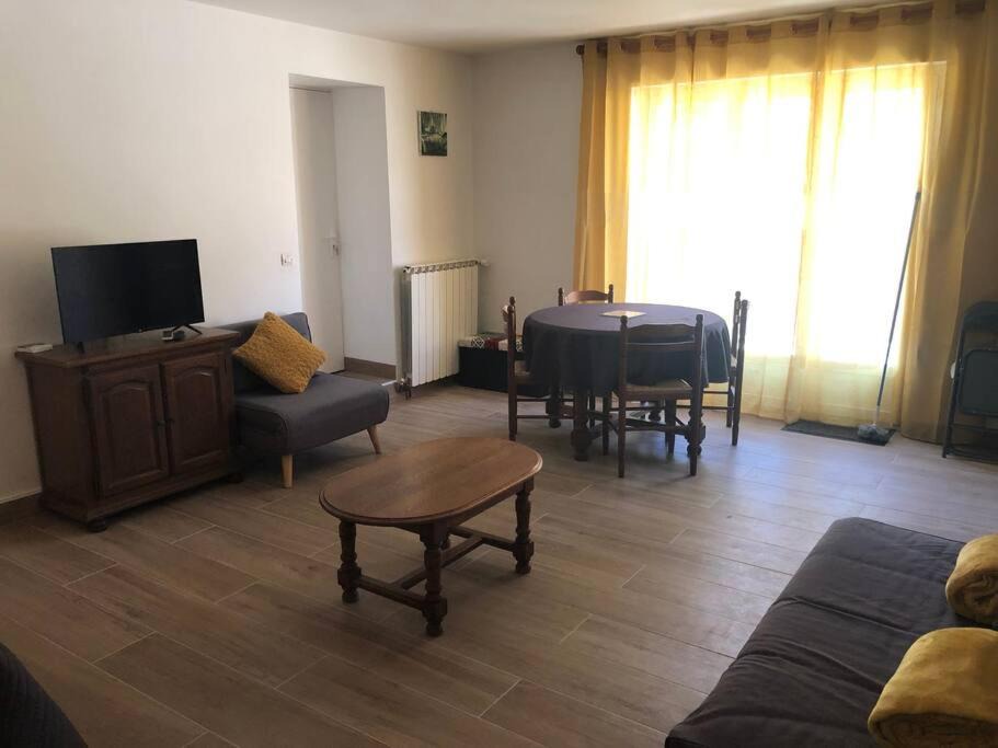 Photo of Others in Saint-Georges-sur-Cher