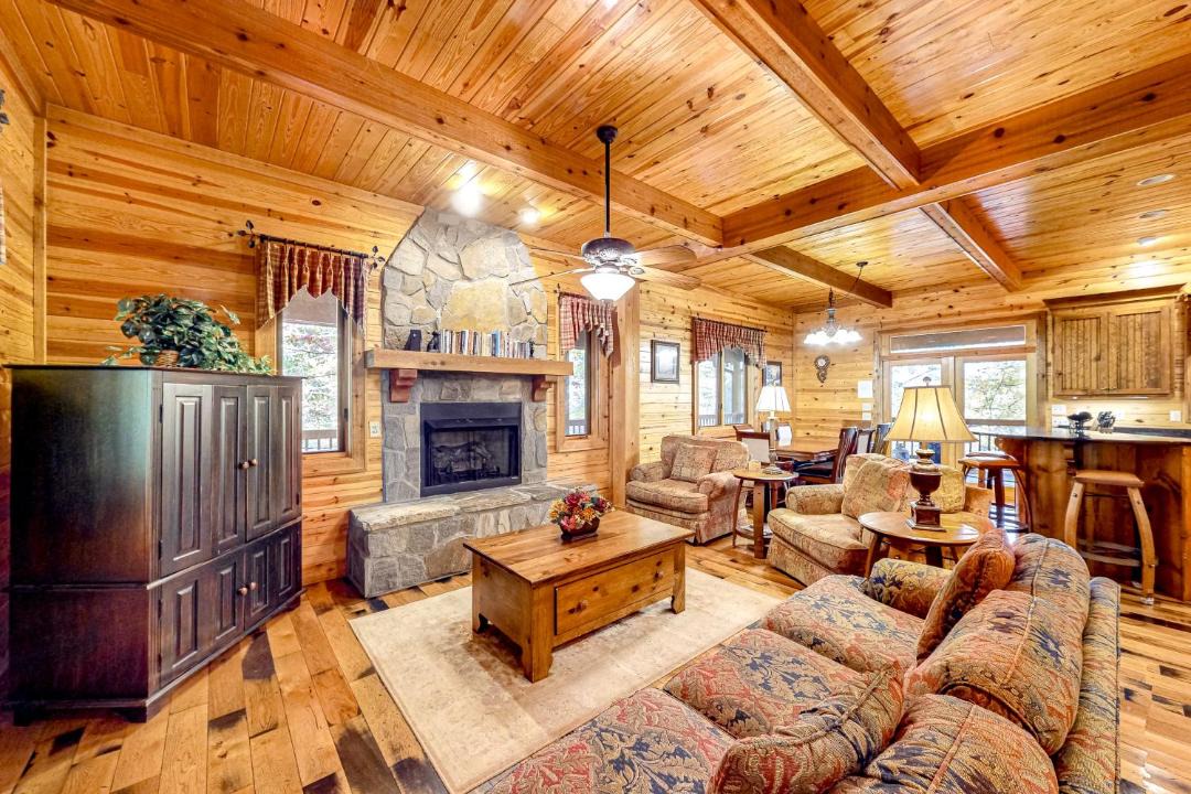 Photo of Livingroom in Tuckasegee