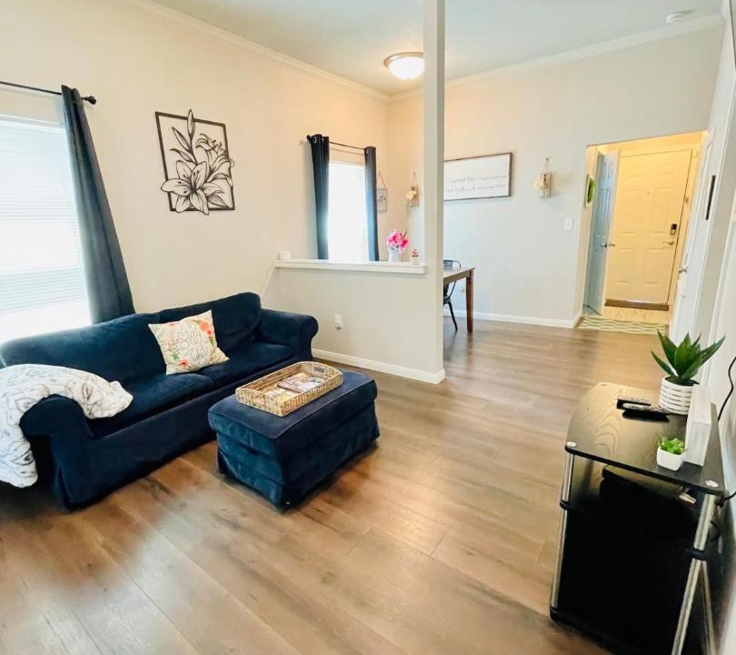 Photo of Livingroom in University