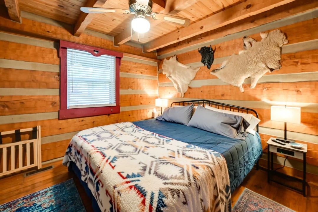 Photo of Bedroom in Mammoth Cave