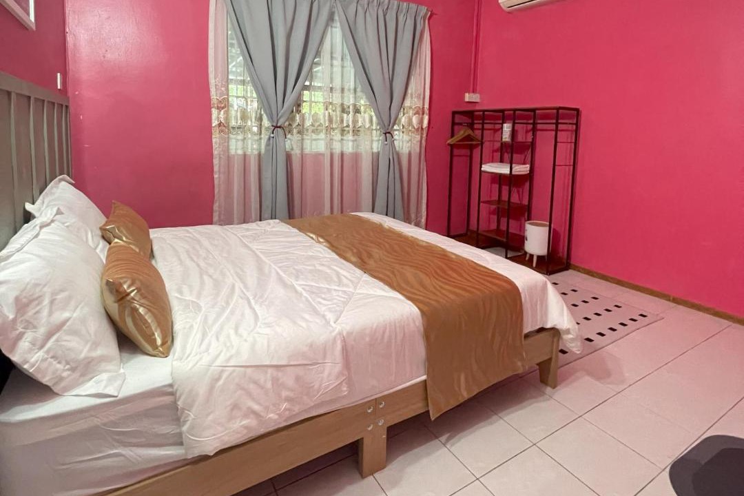 Photo of Bedroom in Seri Manjung