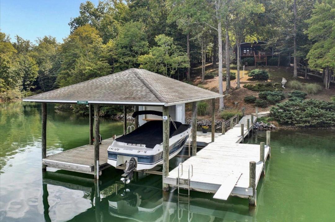 Photo of Others in Smith Mountain Lake
