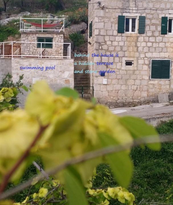 Photo of Buildings in Bobovisca