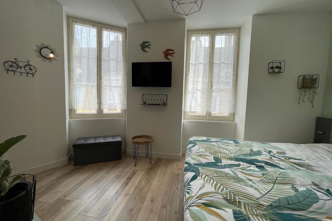 Photo of Bedroom in Accolay