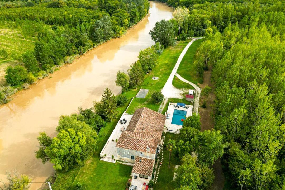 Photo of Others in Fronsac